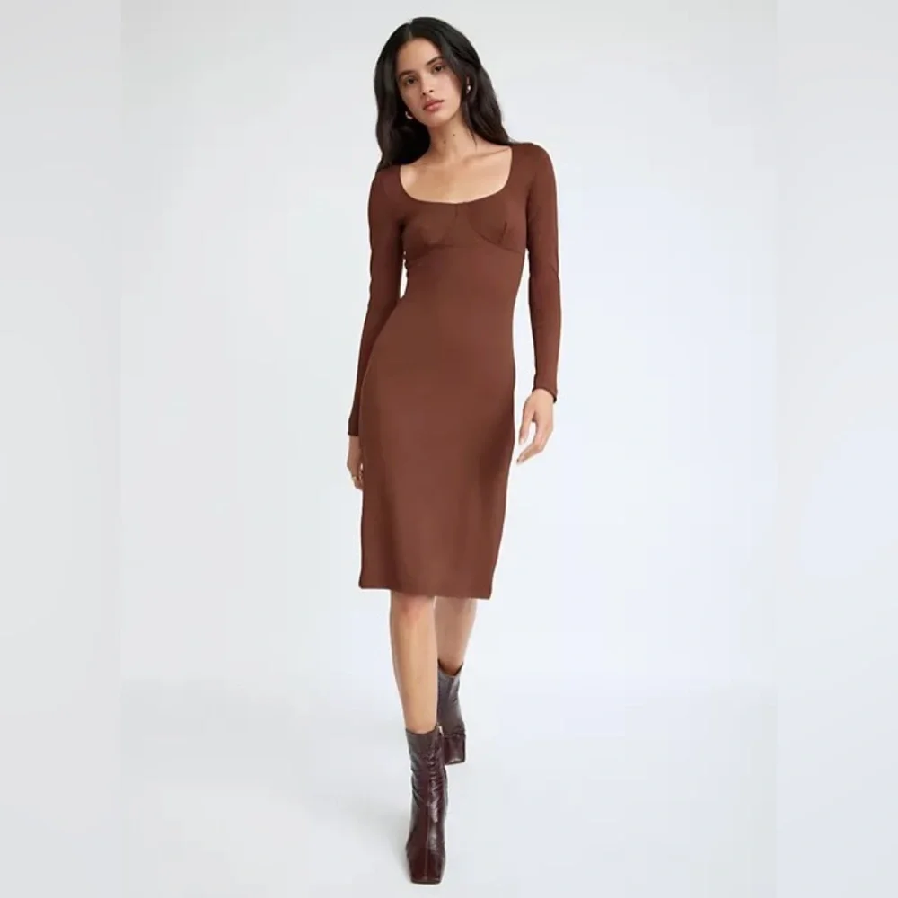 Aritzia Wilfred Gwen Black Midi Dress - Picture 1 of 6